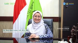 Dr. Maya Lestari, M.kom